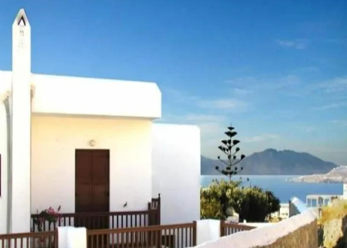 Loukas 3* Mykonos Town