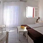 Loukas Guest house Mykonos Town
