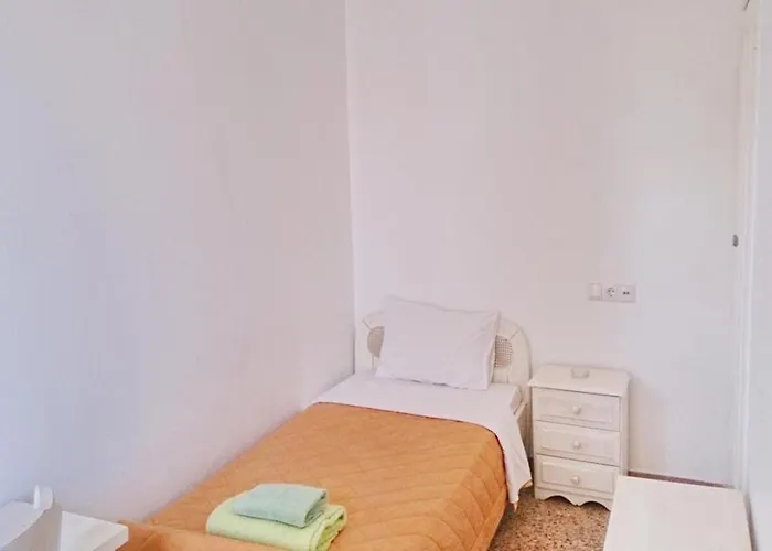 Loukas בית הארחה